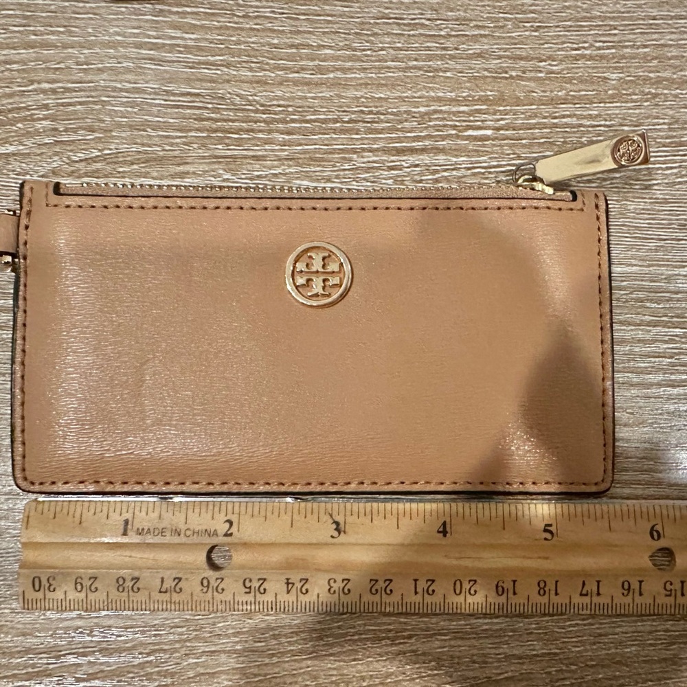 Tory Burch Tan Leather Card Holder - Picture 4 of 5